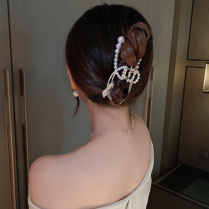 Elegante Haarspange mit Fischschwanz-Perlen